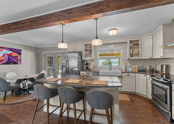 3 Bedroom Oasis W Private Pool In Old Town Holiday home Scottsdale