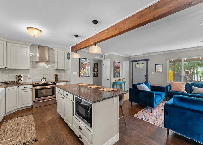 Holiday home 3 Bedroom Oasis W Private Pool In Old Town Scottsdale