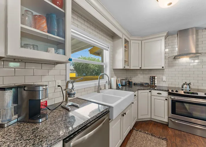 3 Bedroom Oasis W Private Pool In Old Town * Scottsdale