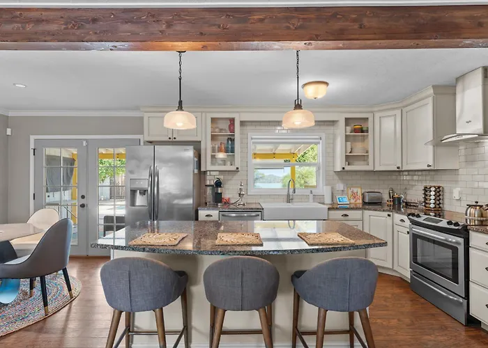 3 Bedroom Oasis W Private Pool In Old Town Holiday home Scottsdale